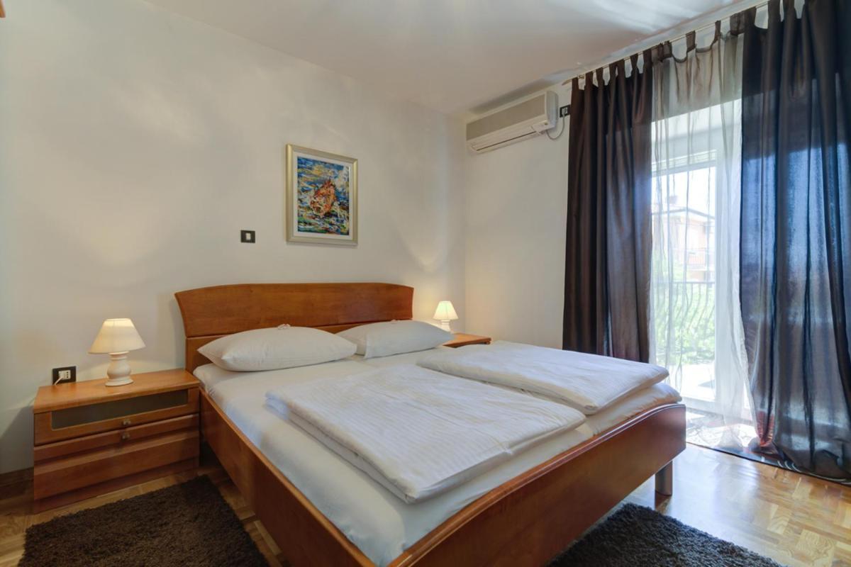 Villa Dalmare Novi Vinodolski Esterno foto