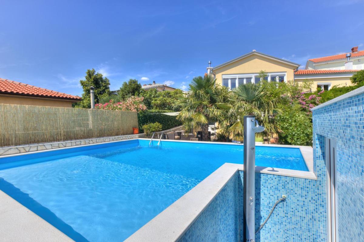 Villa Dalmare Novi Vinodolski Esterno foto