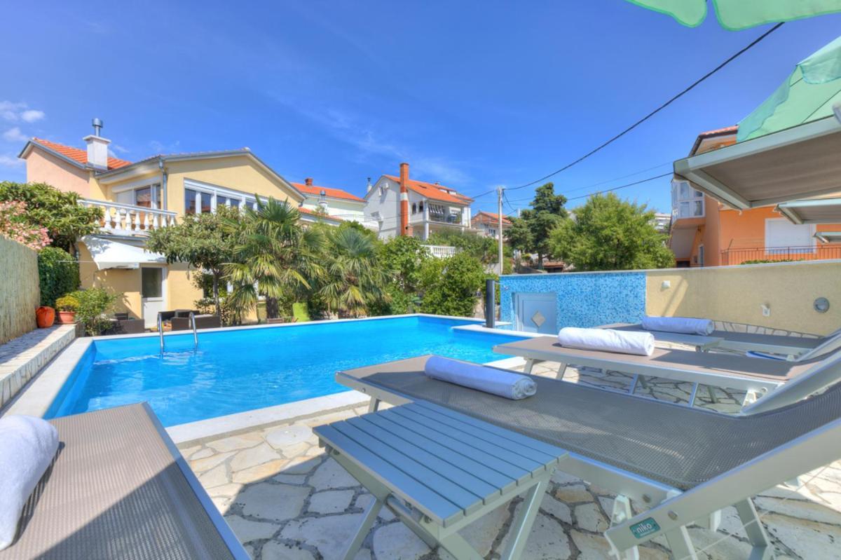 Villa Dalmare Novi Vinodolski Esterno foto