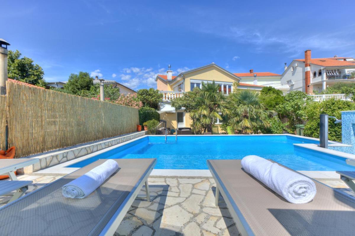 Villa Dalmare Novi Vinodolski Esterno foto